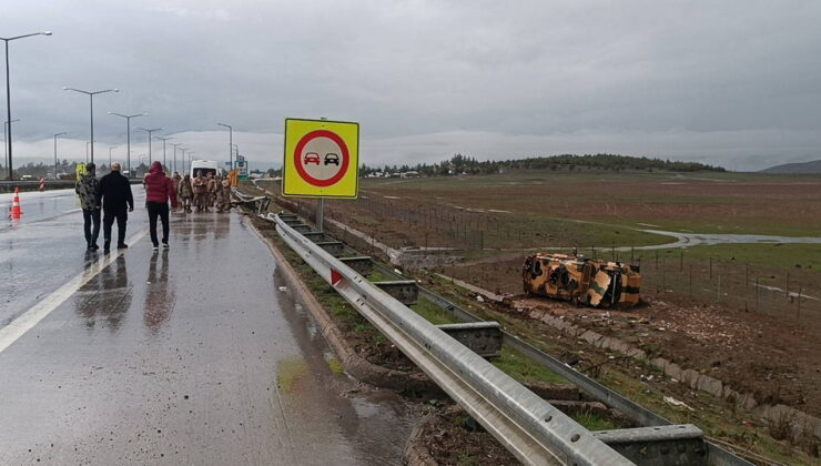 Gaziantep’te askeri araç devrildi: 10 asker yaralandı