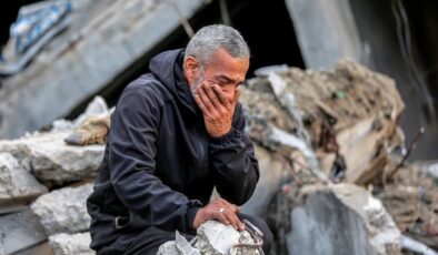 Gazze’de can kaybı 72 bin 61’e yükseldi
