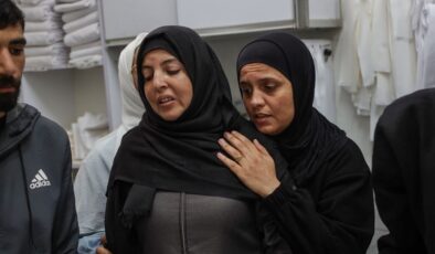 Gazze’de can kaybı 72 bin 70’e yükseldi