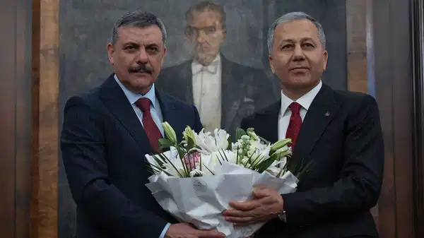 ‘Gece gelen telefon…’ Bakan Çiftçi atamasının arka planı ortaya çıktı: Erdoğan ‘ters köşe’ mi yaptı?