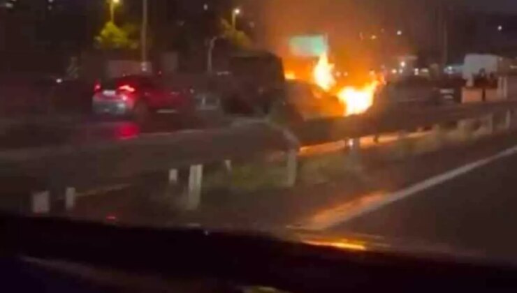 Haliç Köprüsü’nde yanan otomobili yoldan geçen su tankeri söndürdü