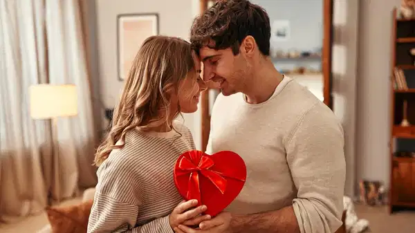 Hediyenin maddi değeri değil ‘ruhu’ önemli: 14 Şubat alışveriş alışkanlıkları değişiyor