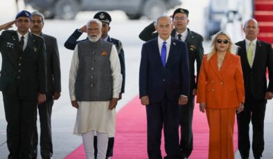 Hindistan Başbakanı Narendra Modi, İsrail’i ziyaret etti