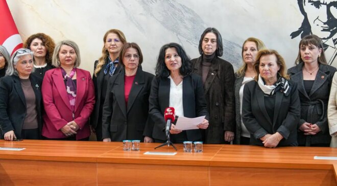 İBB Meclisi’nde şubat ayı toplantıları başladı: Kadın belediye başkanları ve meclis üyeleri, İmamoğlu ailesine yönelik sürece tepki gösterdi