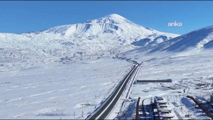 Iğdır’da beyaz esaret: Kardan kapanan köy yolları ulaşıma açıldı