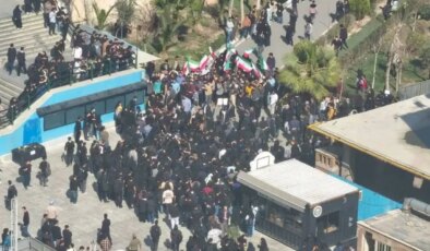 İran’da üniversite protestoları yeniden alevlendi