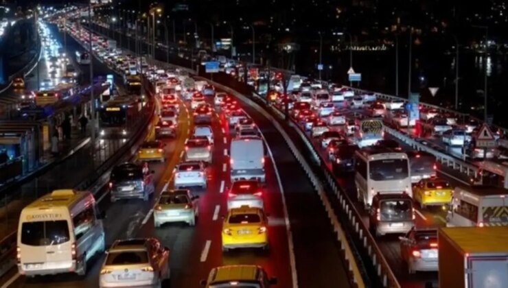 İstanbul’da trafik var mı? SON DAKİKA! 29 Ocak hangi ilçelerde trafik var, hangi yollar kapalı?