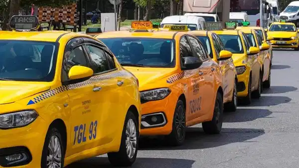 İstanbul’da ulaşıma yüzde 20 zam: Taksimetre ücretleri ne kadar oldu? Taksimetre açılış ücreti ne kadar?
