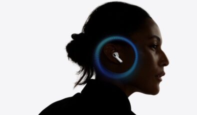 Kameralı kulaklık dönemi başlıyor: İşte yeni AirPods Pro hakkında ilk bilgiler