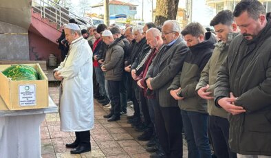Karasu sahilinde bulunmuştu: Mustafa Ünlü memleketi Ordu’da defnedildi