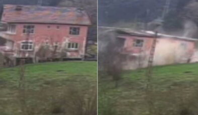 Kastamonu’da heyelan… 2 katlı ev çöktü!