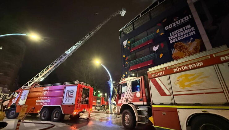 Kocaeli’nde 7 katlı binada yangın paniği: Apartman sakinleri tahliye edildi!