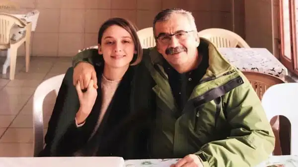 Mail adresini verdi: Sırrı Süreyya Önder’in kızından çağrı