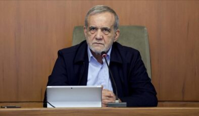 Mesud Pezeşkiyan: Baskı ve zorluklara boyun eğmeyeceğiz