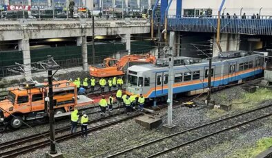 Metro raydan çıkmıştı: Seferler normale döndü