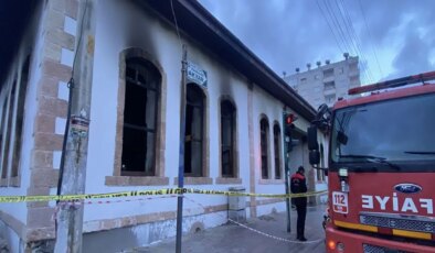 MHP lideri Devlet Bahçeli’nin eğitim gördüğü okulda yangın