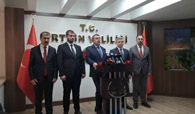Milli Eğitim Bakanı Yusuf Tekin, Laiklik Bildirisi’ni böyle anladı: ‘Neden Talibanlaşma olarak tanımlanıyor?’
