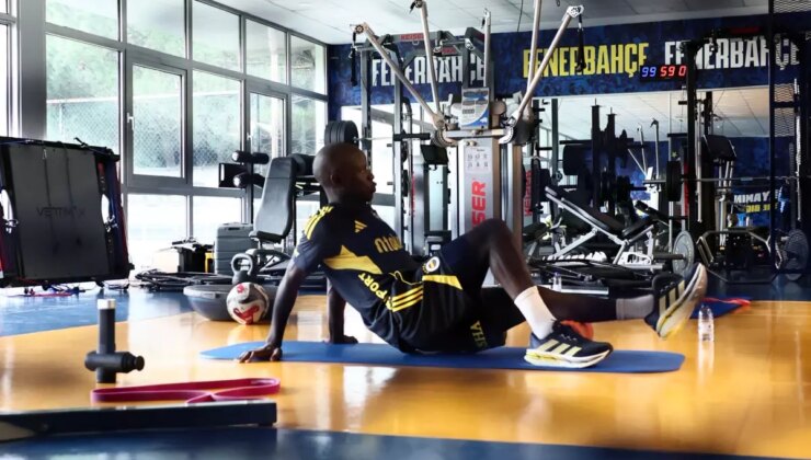 N’Golo Kante, Fenerbahçe’de ilk antrenmanını yaptı