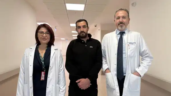 Öksürük şikayetiyle gitti, nadir hastalık tespit edildi: 4 kere ameliyat oldu!