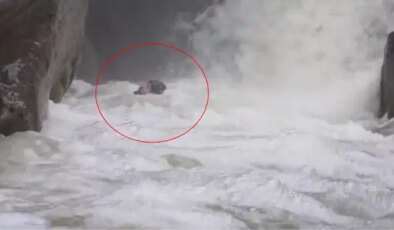 Ölümle burun buruna geldi… Dağcının zor anlarrı kameraya yansıdı!