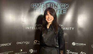 Sağlık alanında insan ile giyilebilir robotik sistemler birleşiyor
