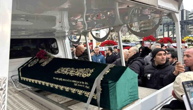 Şarkıcı Fatih Ürek son yolculuğuna uğurlandı