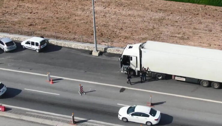 Sevkiyat yapılacağı bilgisi alındı, operasyon düzenlendi: 240 kg skunk yakalandı!