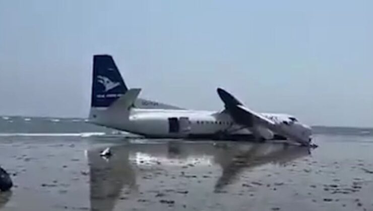 Somali’de yolcu uçağı okyanusa acil iniş gerçekleştirdi