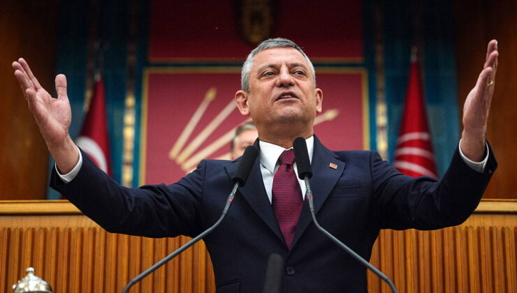 Son Dakika… CHP Grup Toplantısı başladı: Özgür Özel konuşuyor