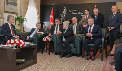 TES-İŞ Soma Heyeti, Özgür Özel ve Ergün Atalay ile görüştü