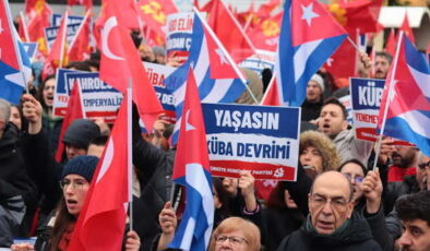 TKP’den ‘Soykırımcı ABD, Küba’dan elini çek’ eylemi