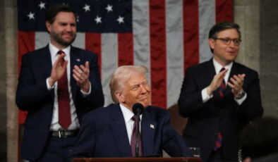 Trump’tan rekor süreli konuşma: Kongre’de ‘altın çağ’ ilanı