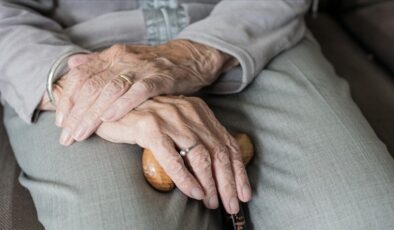 Türkiye’de 100 yaşına merdiven dayayan 244 bin kişi yaşıyor