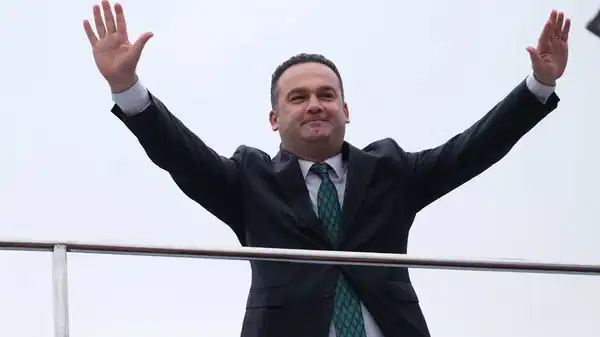 Tutuklanan Görele Belediye Başkanı Hasbi Dede, geçici tedbir olarak görevden uzaklaştırıldı