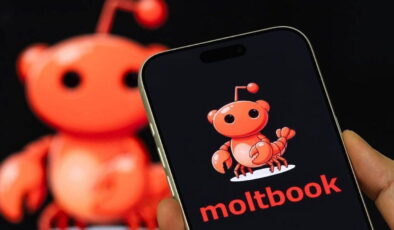 Yapay zekalar kendi aralarında konuşmaya başladı: Moltbook nedir?