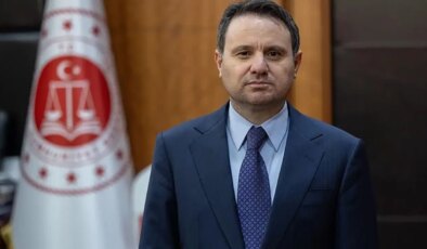 ‘Yeni’ Adalet Bakanı Akın Gürlek’in portresi: Ekrem İmamoğlu, İBB, Selahattin Demirtaş, Ayşe Barım, Selçuk Kozağaçlı, Mabel Matiz, LeMan, Manifest…