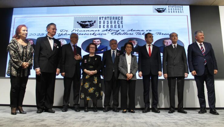 ‘Yılın Atatürkçüsü Ödülleri’ sahiplerini buldu: ‘Bu ödül hayatımın diploması’