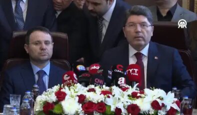 Yılmaz Tunç görevini devretti… Akın Gürlek’ten ilk mesaj