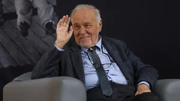 78 yıla sığan 7 dil, 30 bin kitap! İlber Ortaylı’nın yaşamı ve kariyeri…