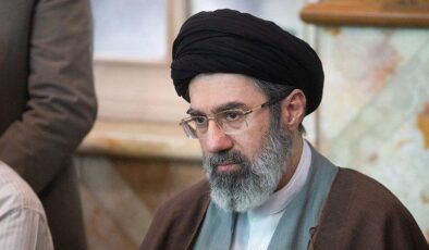 ABD basınından Hamaney için ‘yaralı ve izole’ iddiası