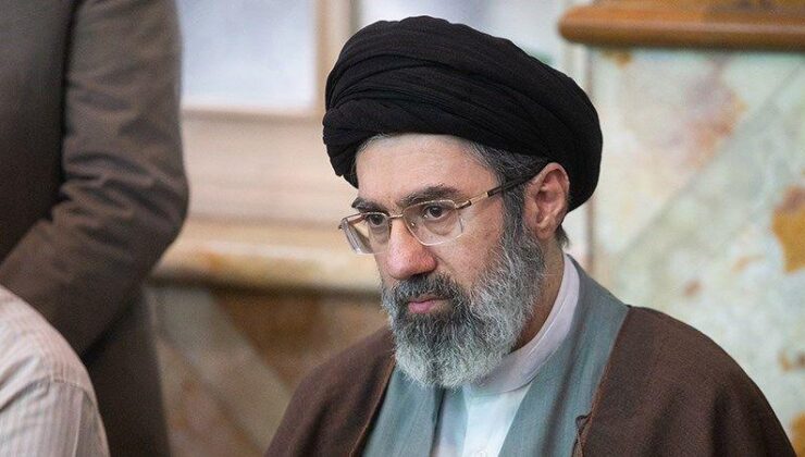 ABD basınından Hamaney için ‘yaralı ve izole’ iddiası