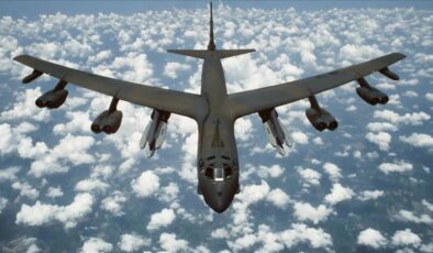 ABD’ye ait nükleer kapasiteli B-52 bombardıman uçakları İngiltere’ye ulaştı