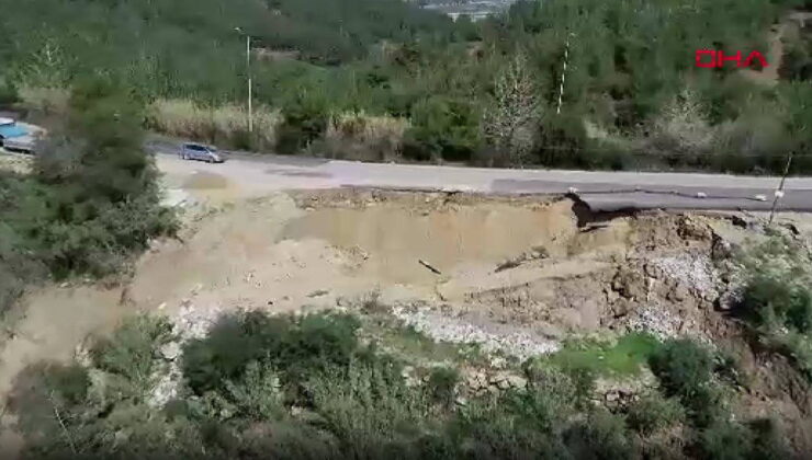 Adana’da yağışların ardından yol çöktü