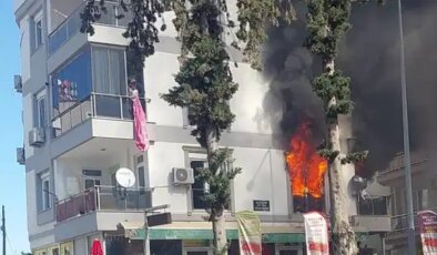 Antalya’da yangın paniği: Mahsur kalanlar kurtarıldı!