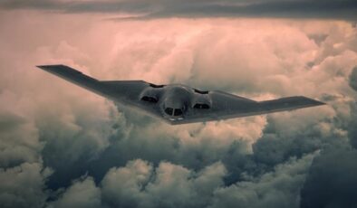 B-2 bombardıman uçakları İran’a yönelik saldırılar için havalandı