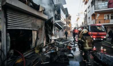 Buca’da bir iş yerinde çıkan yangın panik yarattı