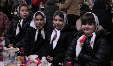 Bulgaristan’da TİKA’dan 800 kişilik iftar sofrası