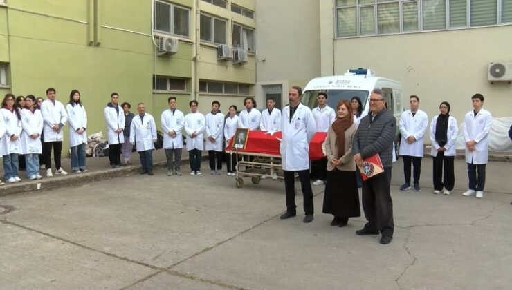 Bursa’da 6 yıl önce kadavra olarak bağışladığı cenazesi ailesine teslim edildi