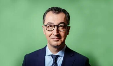 Cem Özdemir kimdir? Cem Özdemir kaç yaşında, nereli? Cem Özdemir Almanya’da başbakan mı olacak?