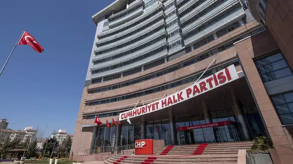 CHP Sözcüsü Emre’den Adalet Bakanı Gürlek’e yanıt: ‘Sunduk dediğiniz mal beyanınız nerede?’